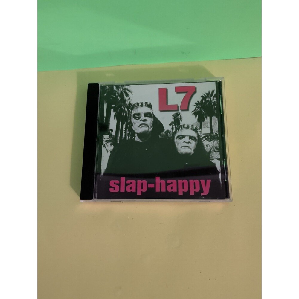 L7 Slap Happy 1999 CD, tested and working. 90s Grunge
